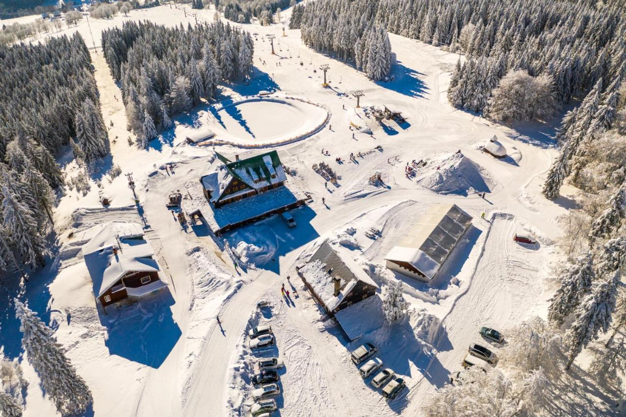 Horsky Hotel Paprsek Stare Mesto  Exterior photo